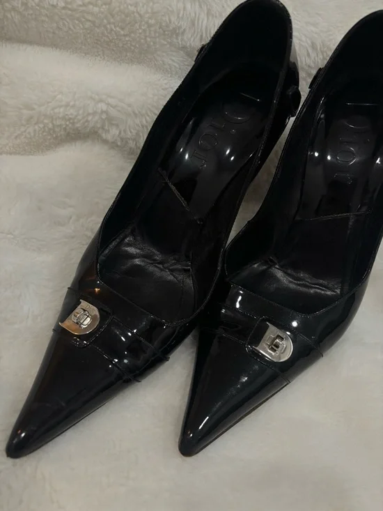 Christian Dior Black Patent Leather Pointed-Toe Heels with Silver D Buckle - Picture 3 of 8
